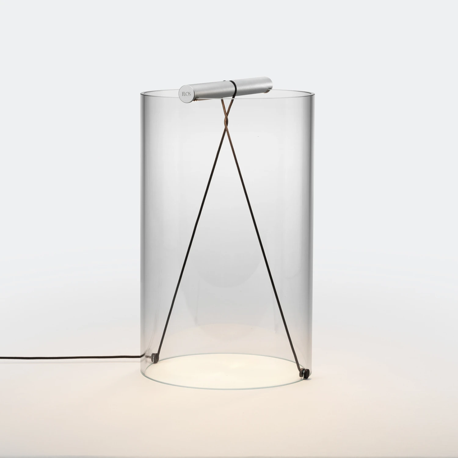 FLOS To-Tie T2 LED Table Lamp, Aluminium 5 FLOS To-Tie T2 LED Table Lamp, Aluminium - Image 3