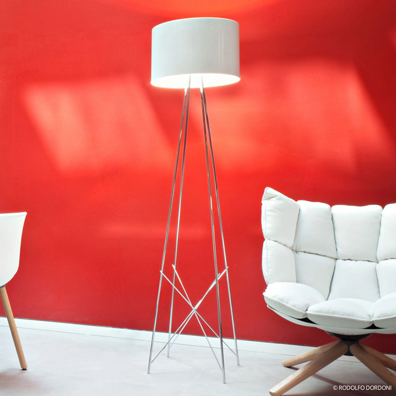 FLOS Ray F1 - Floor Lamp White 3 FLOS Ray F1 - Floor Lamp White