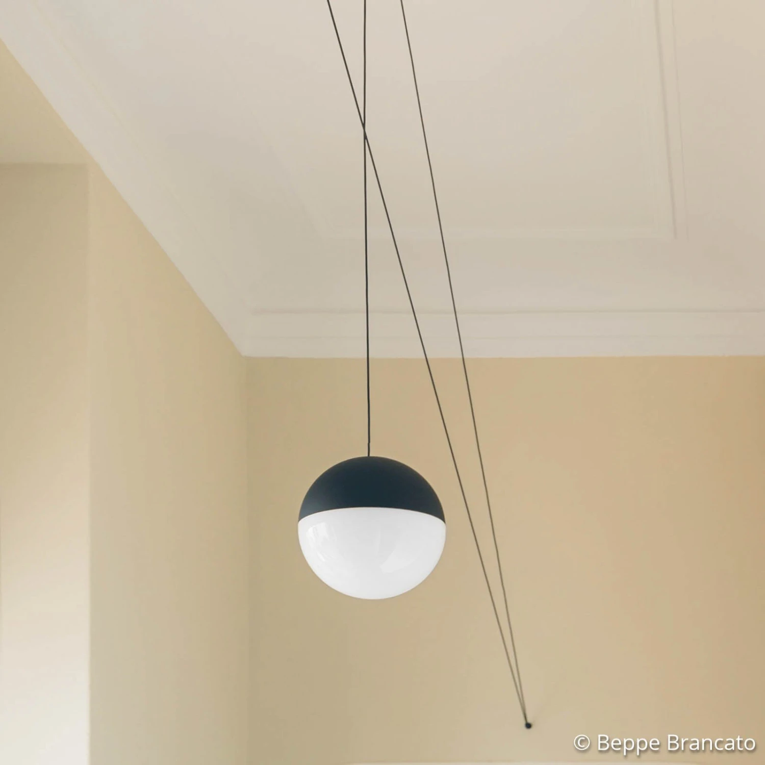 FLOS String Light Hanging Light, 12m Cable, Sphere 4 FLOS String Light Hanging Light, 12m Cable, Sphere - Image 2
