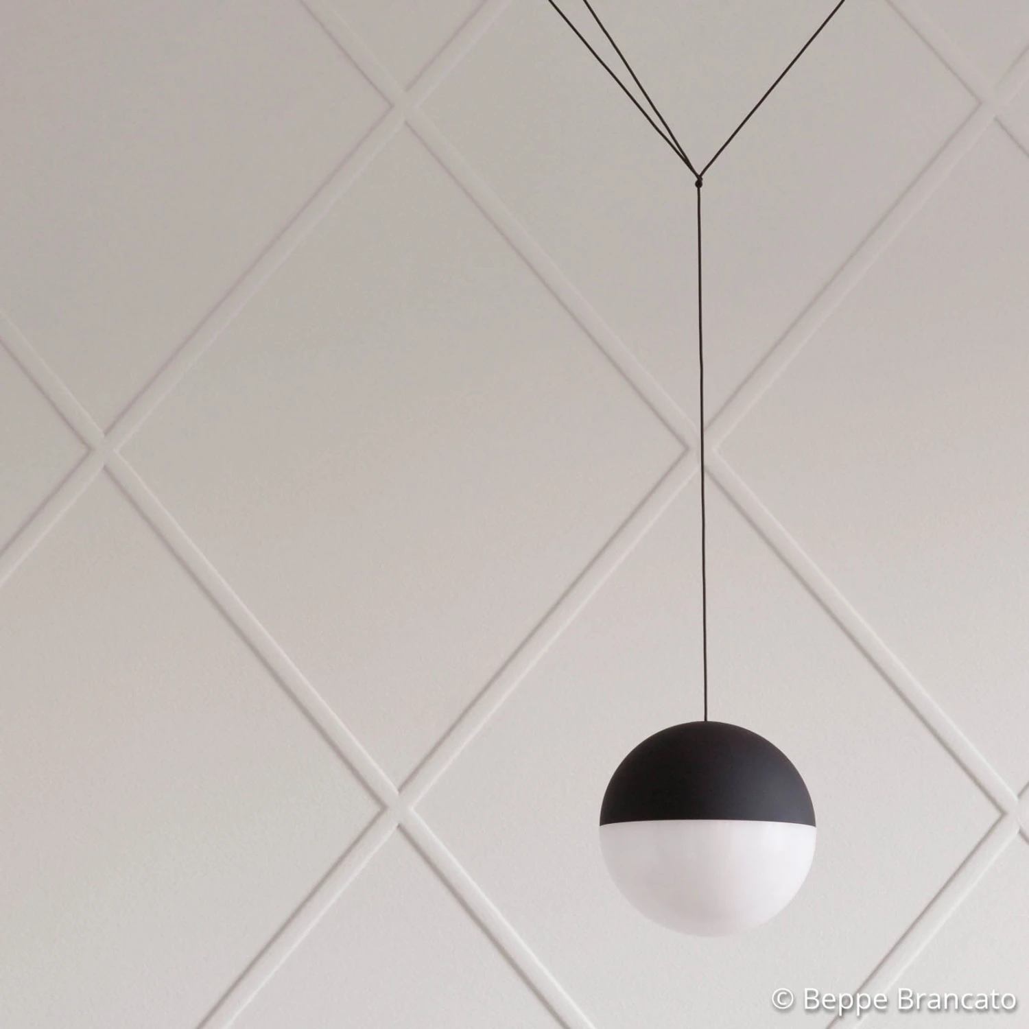 FLOS String Light Hanging Light, 12m Cable, Sphere 5 FLOS String Light Hanging Light, 12m Cable, Sphere - Image 3