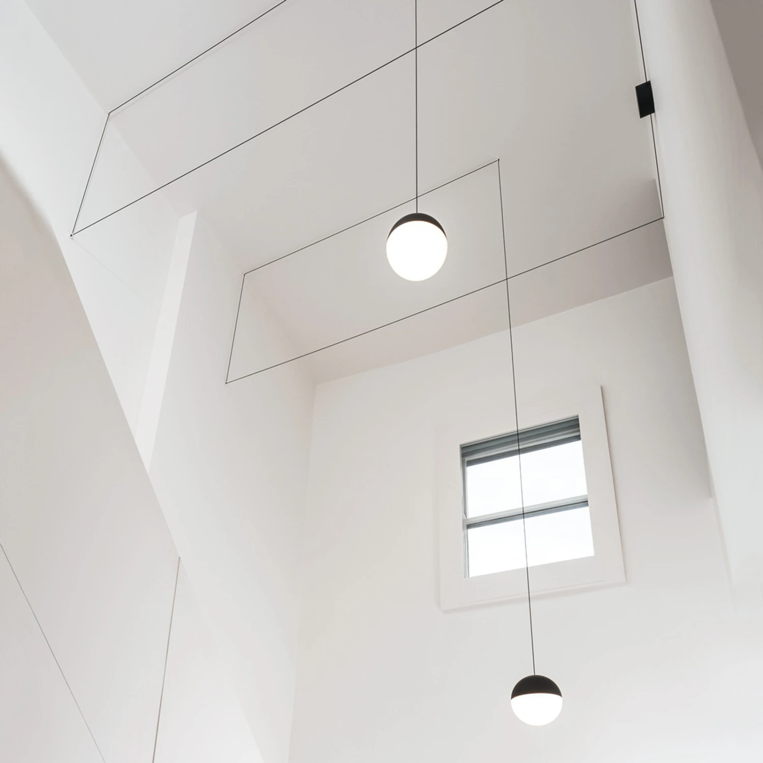 FLOS String Light Hanging Light, 12m Cable, Sphere 8 FLOS String Light Hanging Light, 12m Cable, Sphere - Image 6