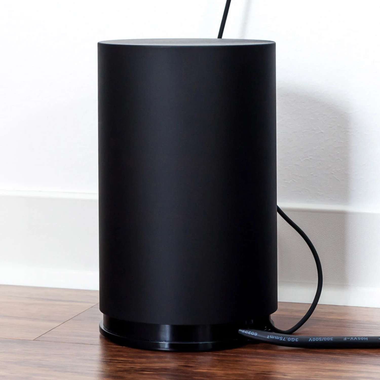 FLOS String Light Floor Switch 8 FLOS String Light Floor Switch - Image 6