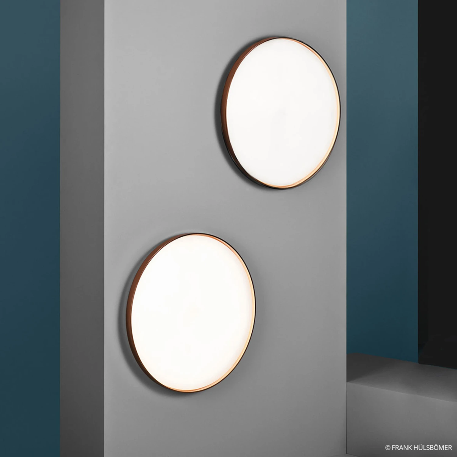 FLOS Clara - LED Wall Light With A Copper Ring 8 FLOS Clara - LED Wall Light With A Copper Ring - Image 6