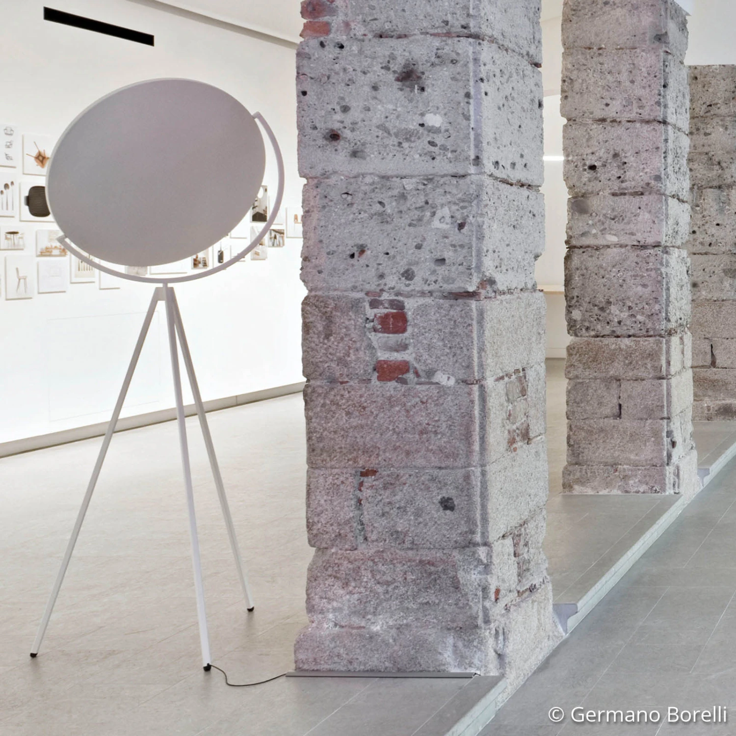 FLOS Superloon, White Designer Floor Lamp With LED 8 FLOS Superloon, White Designer Floor Lamp With LED - Image 6