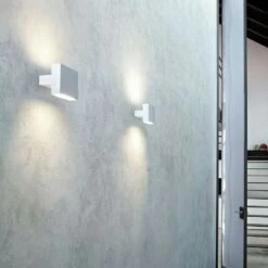 Flos Tight Light Wall Lamp, White -Flos Sales Store flos tight light wall lamp white 2